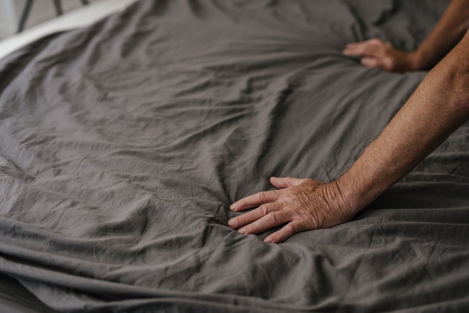 6 Best Organic Bedding and Textiles for an Eco-Friendly Home